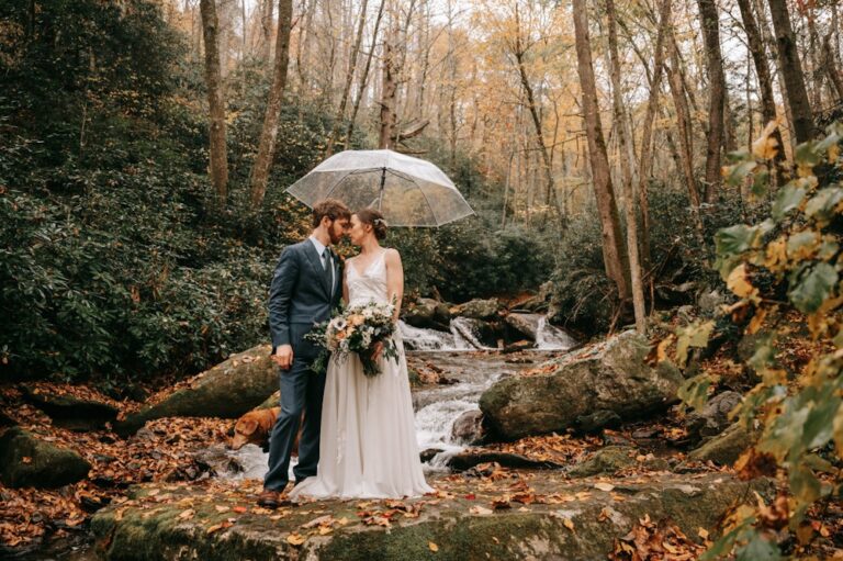 WD20201116 LaughingWaters 16 768x511