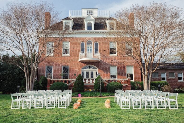 WD20210325KentlandsMansion04 2021 03 25 203822 768x513