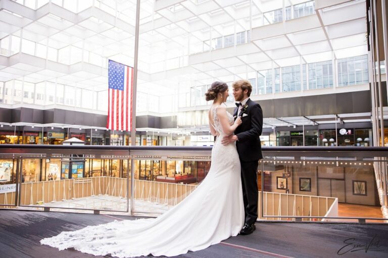 WD20210506MarquetteHotel02 768x512