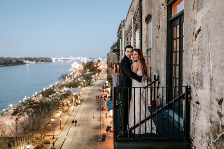 WD20210609VicsOnTheRiver03 768x511