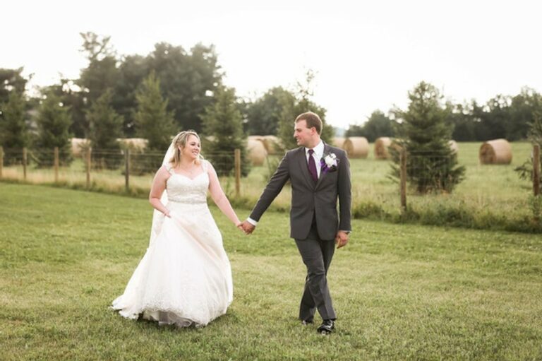 WD20211005GatheringAcres01 768x511