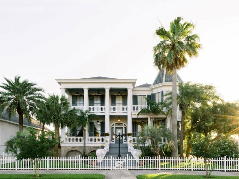 WD20211013CarrMansion04 768x576