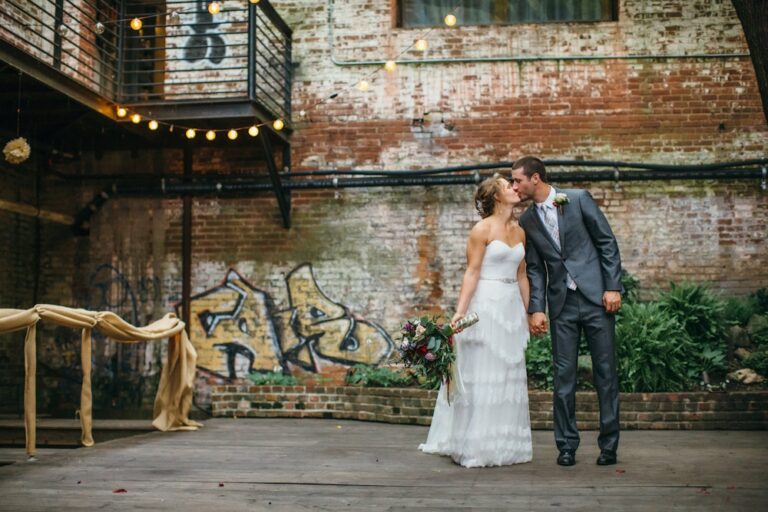 WD20211026TheTreeRoom04 768x512