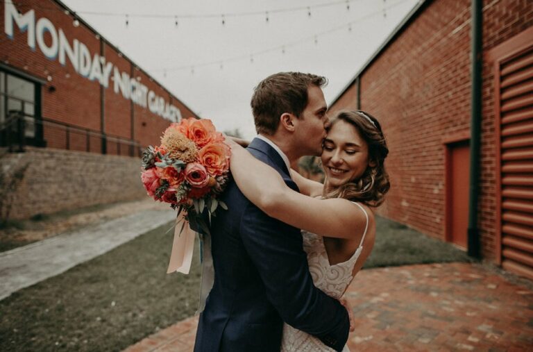 WD20211213MondayNightBrewing07 768x507