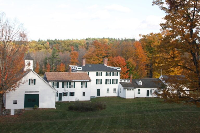 WD20220228BarrettHouse02 768x512