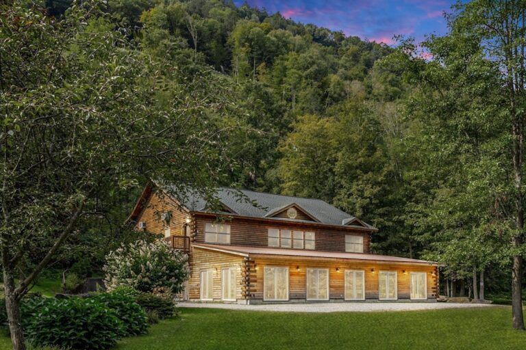 WD20220323EstatesByBrophy04 768x512