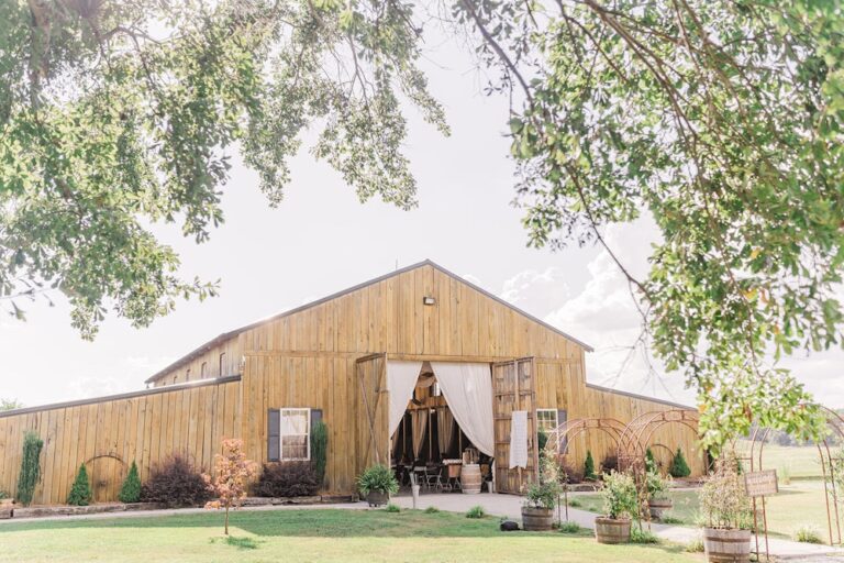 WD20220421SunsetAtSmallwoodFarms05 768x512