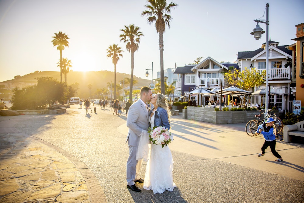 Avila Lighthouse Suites