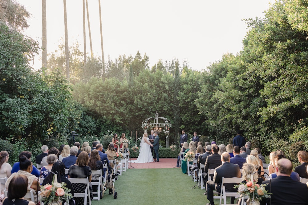 Christmas House Inn & Gardens