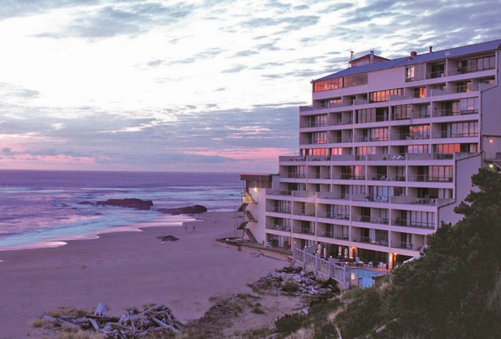 Inn at Spanish Head Resort Hotel