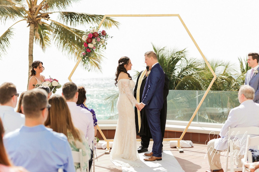 Pelican Grand Beach Resort