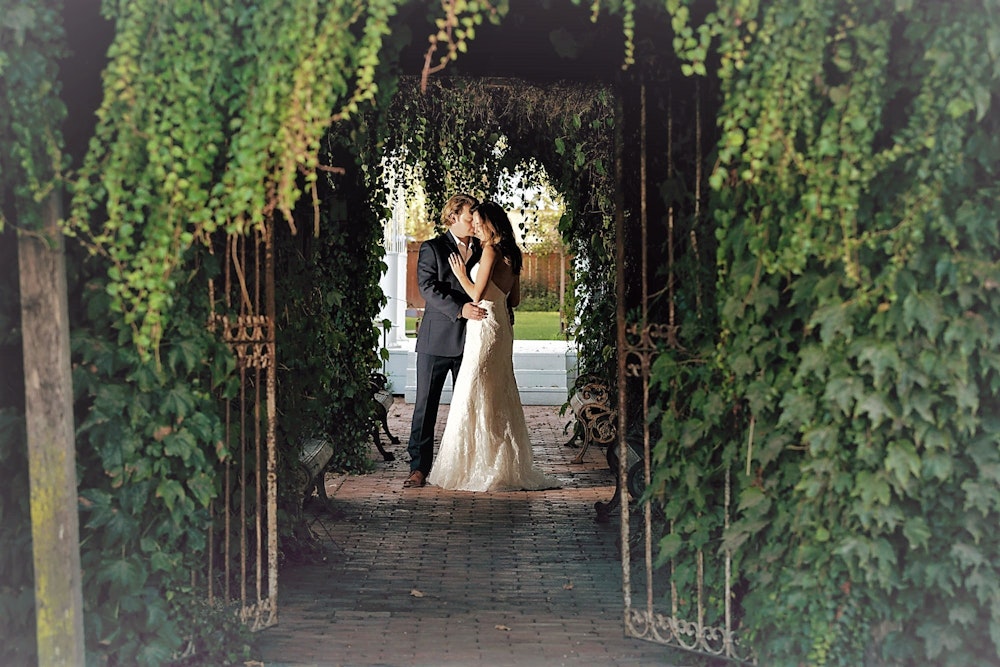 The 1880 Union Hotel