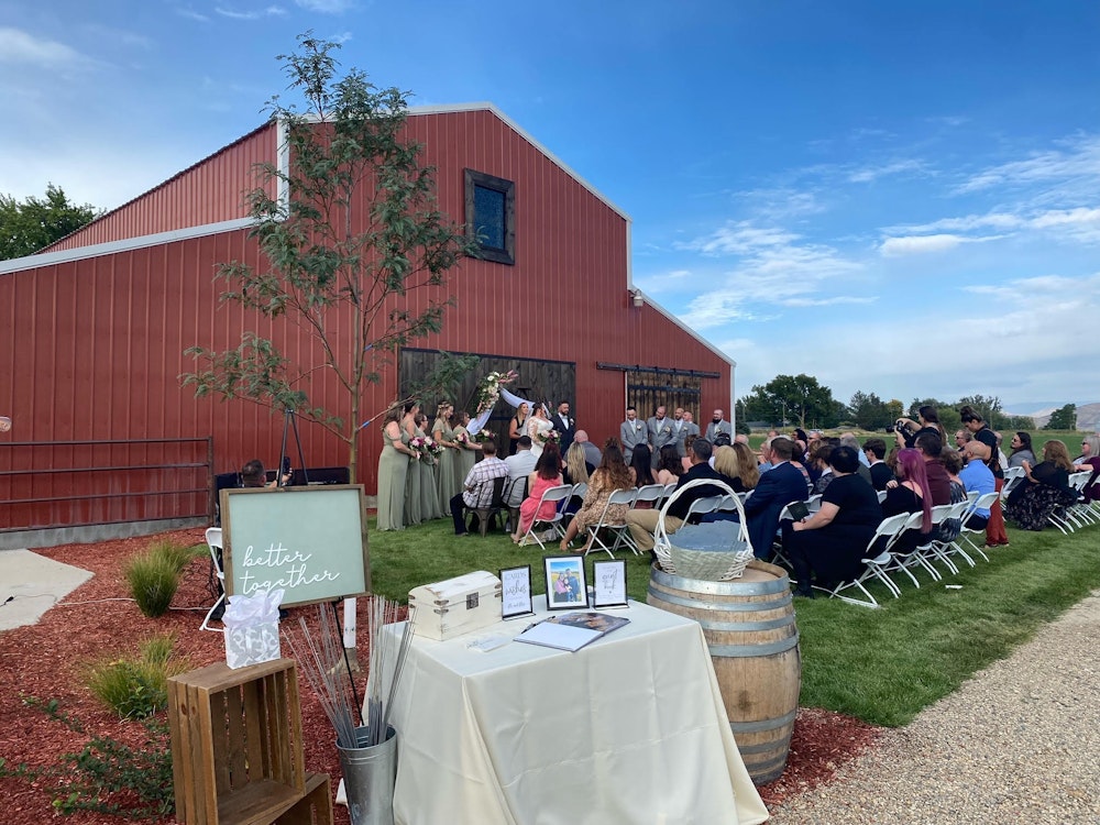 The Barn at Black Canyon