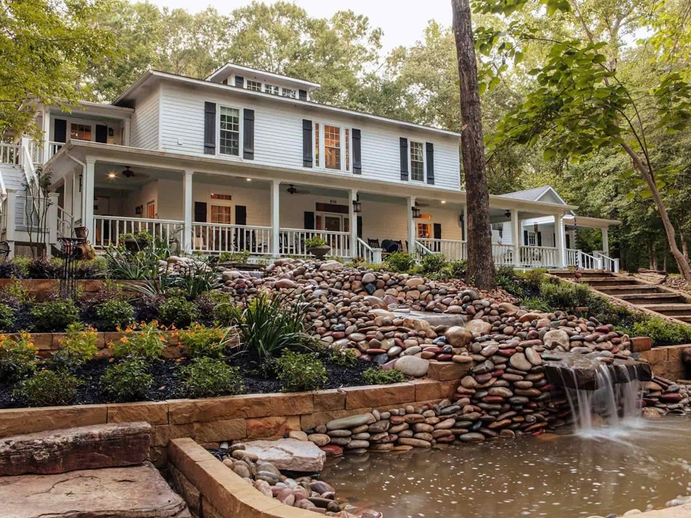 The Bird and Butterfly Inn