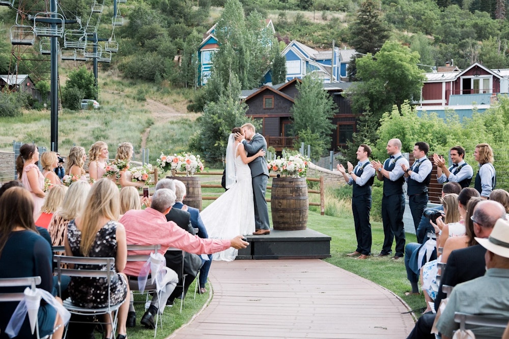 The Bridge Cafe and Grill