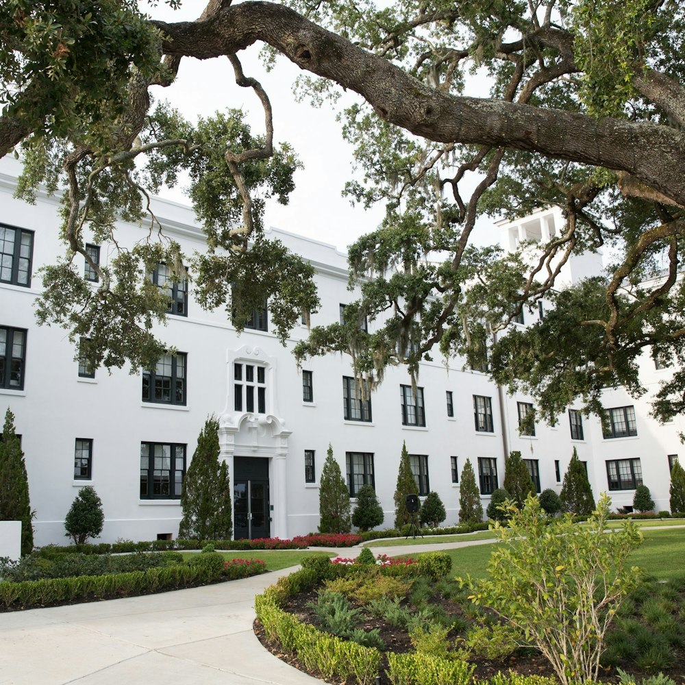 The White House Hotel