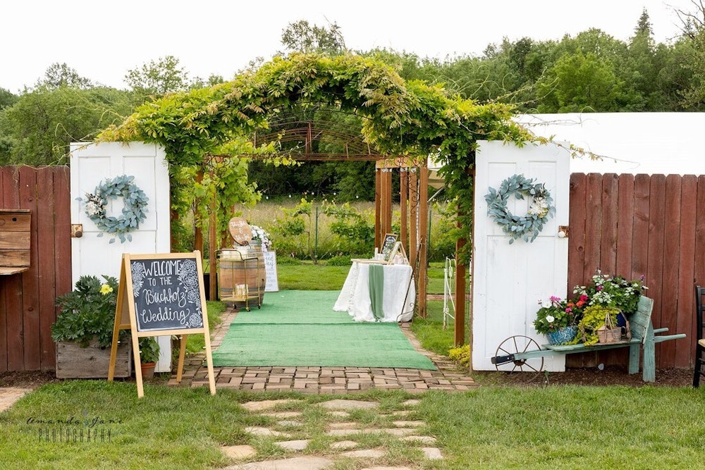 Vintage Gardens Rustic Events